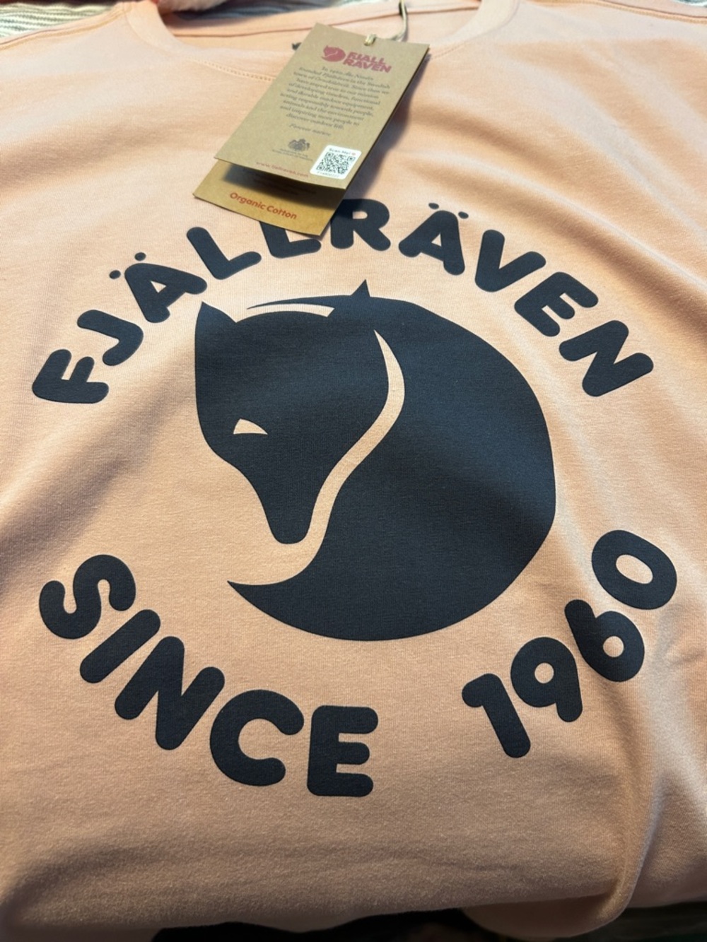 Fjällräven Women's Dusty Pink Logo Tee - Picture 8 of 10